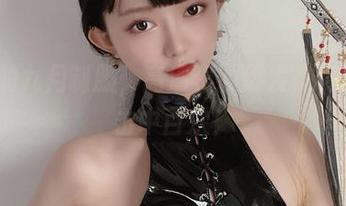 51酱的九月制服，高清资源爆发，将你的心击中百次！