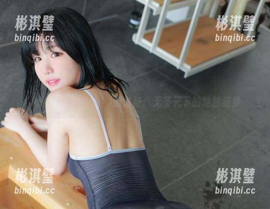 Addielyn(에디린)的白猫：无圣光下的隐秘猫步
