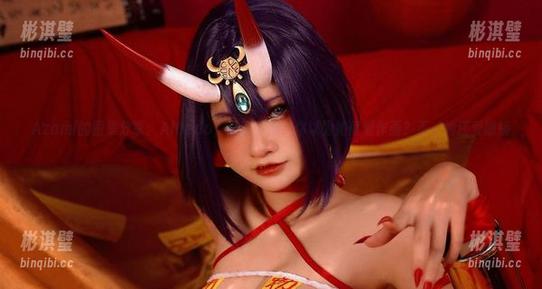 Azami的图集分享：Albedo，冷不丁的，你以为她就爱作画？不，她还爱撒娇！