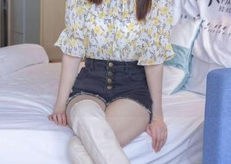 BoBoSocks袜啵啵 – 你没有看错！芝士黑丝全套原图，脚尖加固也是浪漫的花絮