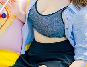 BoLoli菠萝社 – 夏美酱的迷人天使自信：别犹豫，快下载这组图片，一起感受她的魅力