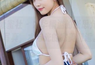 IMiss爱蜜社 – 才华横溢的张思允新品泳池写真，水与光的完美邂逅。