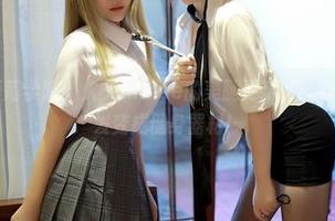 MFStar模范学院 – 久久Aimee的美腿更新啦！看完我想把沙发变成健身器材！