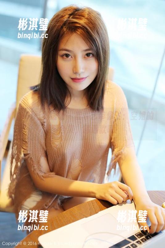 MyGirl美媛馆 - 崔乖艺带你飞：空姐的美图合集，精选款哦！