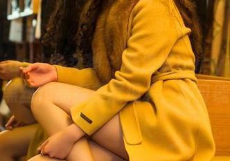 TouTiao头条女神 – 杨漫妮baby在线，黑丝作品完美展现另一种可能