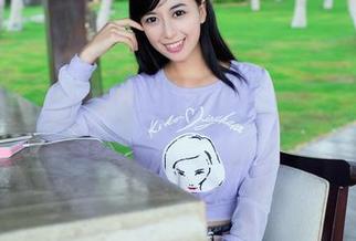 TuiGirl推女郎 – 郑瑞熙：红裙写真合集，俨然是走出屏幕的纸片人
