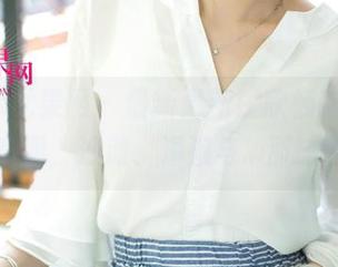 UGirls尤果网 – 最新更新！欣杨Kitty泳衣套图，沙滩、海浪与…那抹色彩