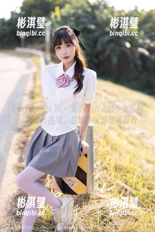 Xiuren秀人网 - 兔子NINA的少女冒险：高清作品集，想象在眼前缓缓展开