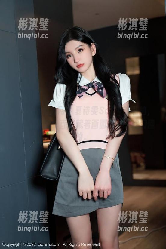 Xiuren秀人网 - 夏诗雯Sally的私拍，办公室其实一直潜藏着画面感——你们懂的。
