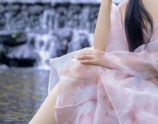 Xiuren秀人网 – 看这里！杨晨晨Yome毛衣作品，保证让你“心暖”如毛行！