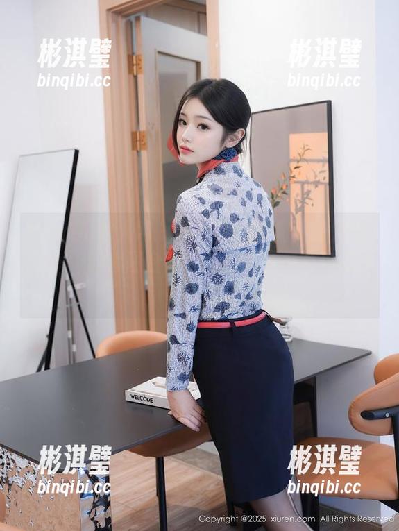 Xiuren秀人网-绯月樱-Chery Xiuren秀人网 - 不只是连衣裙:绯月樱-Chery的套图合集,穿衣服可是有攻有守的哦!