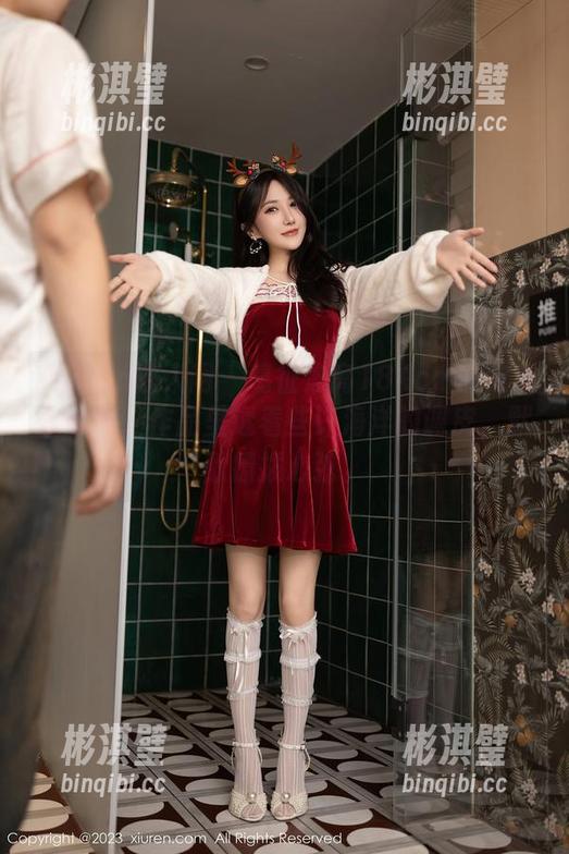Xiuren秀人网 - 葛征净高184cm的定制水手服，作品里透着些许海洋的调皮，默默撩拨心弦。