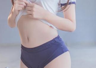 美脚原图特辑：Yoko宅夏教你如何优雅地翘腿
