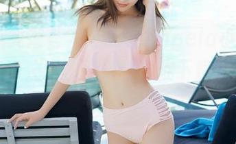 YouMi尤蜜荟 – 私拍里Angela小热巴的美脚：请注意，可能会让你下意识摸自己脚踝。