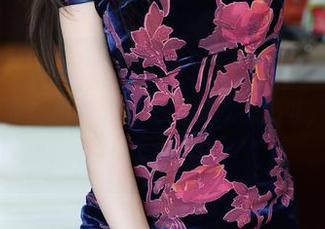 YouMi尤蜜荟 – 黄歆苑运动作品：为什么健身后的她那么迷人？我只想问，专业教练在哪里？