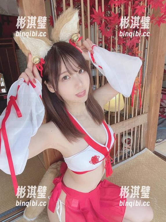 けん研那间“sweetroom”，原图没隐藏的拉风气质，真让人想躲进去不出来。