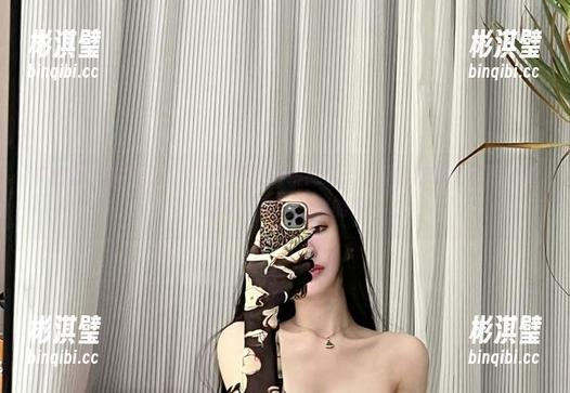 微密圈 - 来了来了！不爱笑的赛琳的无圣光蓝色连体比基尼图集，诚邀好奇心炸裂的你！