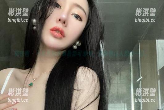 不爱笑的赛琳 微密圈 - 不爱笑的赛琳最新可爱秀,圆润得让人想咬一口。