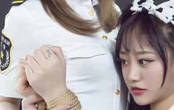 丽柜 – 侨侨的足球宝宝写真，下载前是不是得先过一关？