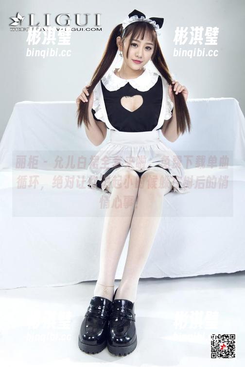 丽柜 - 允儿白裙全套来啦，免费下载单曲循环，绝对让你想起小时候躲在树后的悄悄心事！