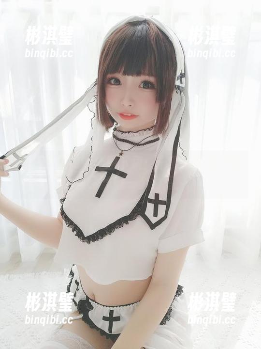 加藤惠兔女郎套图下载：十万珍吱伏特带你嗨翻每一个角落！