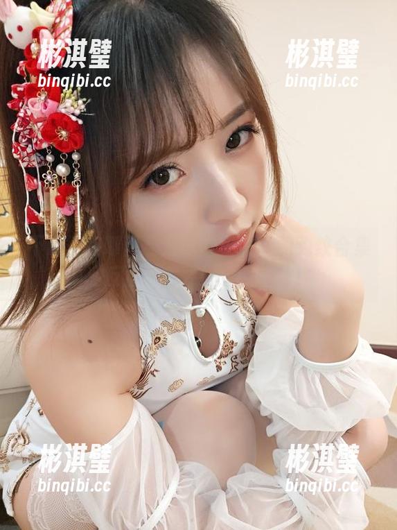 不记得在哪里看到小女巫露娜的豹纹合集，反正一定要好好找一找！