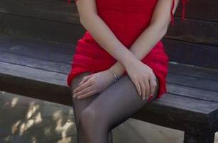 小女巫露娜的私房写真：琉光里的迷雾与光影