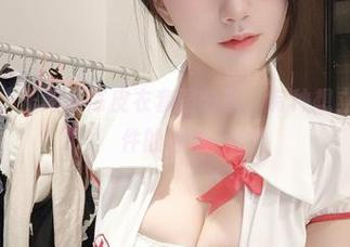 微密圈 – 小玉吃果冻皮衣套图分享，有种想立马去买一件的冲动…