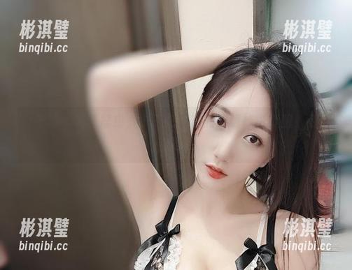 微密圈 - 裙子摇曳，小玉吃果冻的软萌妹纸套图，甜到冒泡！