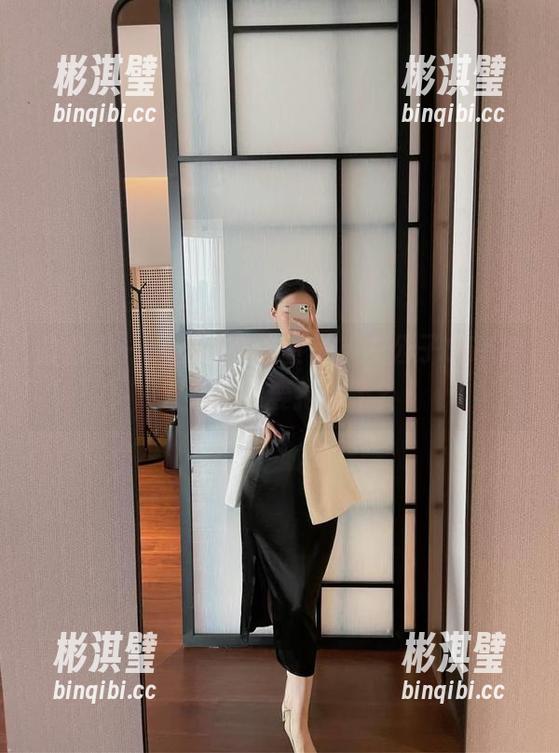 微密圈 - 最新写真集登场，左公子666的双马尾又要抢镜了？