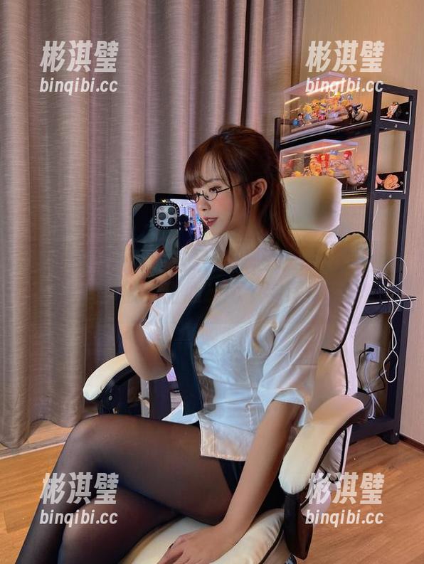 微密圈 - 我以为这只是张思允nice的私拍，结果却被“甜心”两个字深深套牢。