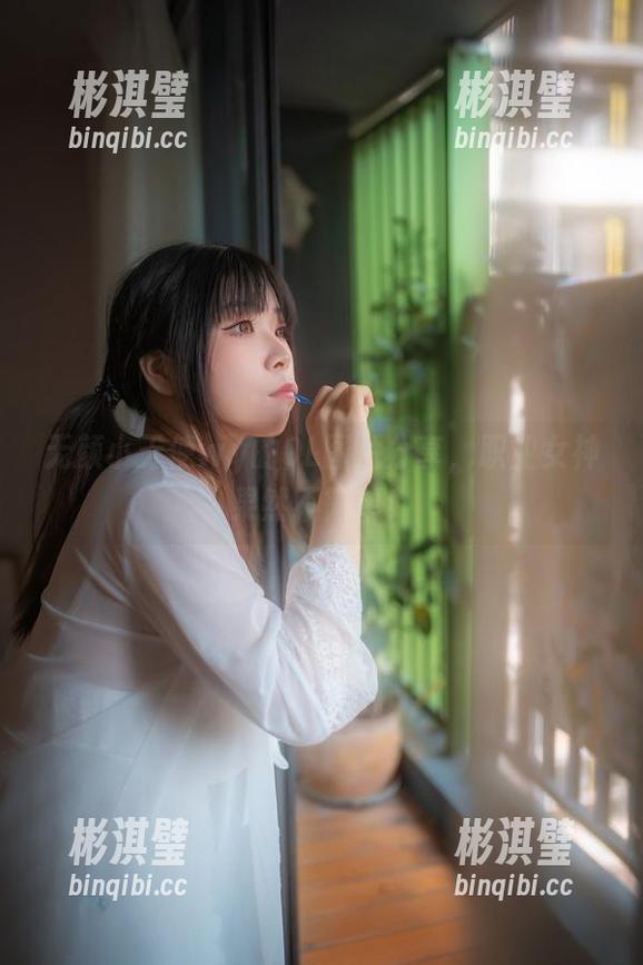 无颜小天使wy的OL图片分享，职业女神果然不简单！