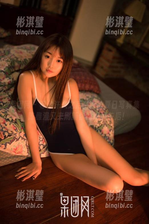 果团网 - 等你许久之后更新的夏日写真集，陈雅漫又来刷新你的明媚午后！