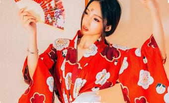 果团网 – 看着龚玥菲的丝袜图片，脑海中浮现太多不堪的想象