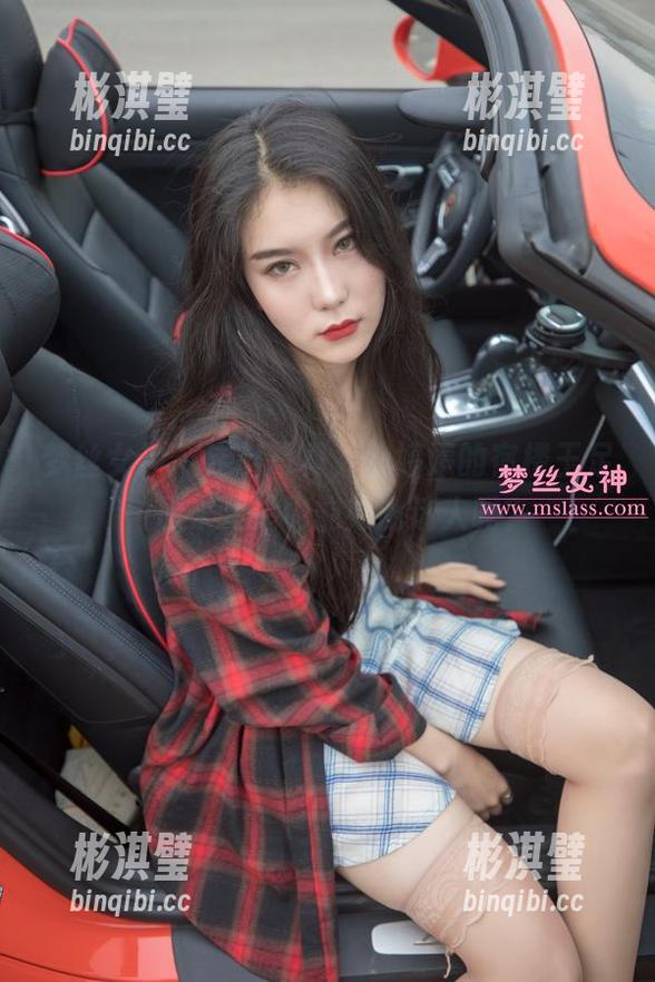 梦丝女神 - 定制写真，魏婷婷的宿楼玉足—原来足尖也能如此迷人吗？