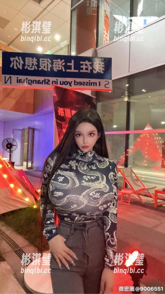 微密圈 - 梦露veronica的粉色图包，上线就像热水器开了全力，大家分享一下，别让它一个人呆着！