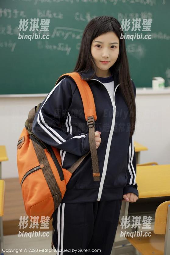 模范学院 - 图书馆？不，Evelyn艾莉的高跟鞋图库：满满都是不走寻常路的风景！