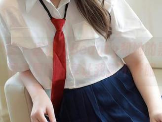模范学院 – 唐琪儿Beauty和她的黑色：那张原图分享让我挪不开眼