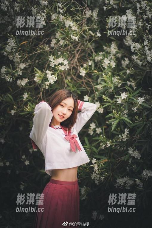 沧霁桔梗的麻衣学姐：我的写真集，不止是哦～