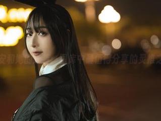 浅安安和她的泳装：图库中最值得分享的灵推之作。