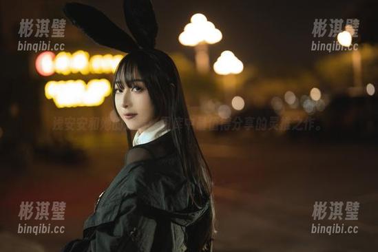 浅安安 浅安安和她的泳装:图库中最值得分享的灵推之作。