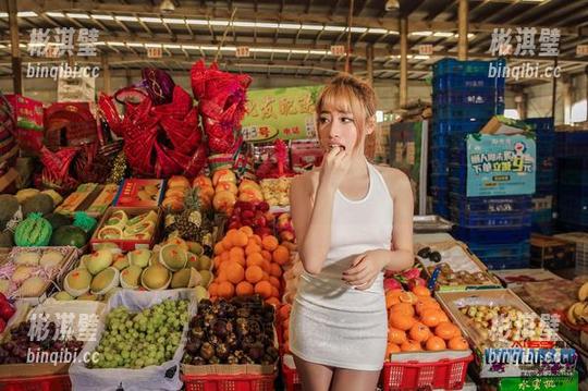 爱丝 - 欣杨的比基尼，那张原图真的是让我对“完美”重新定义。