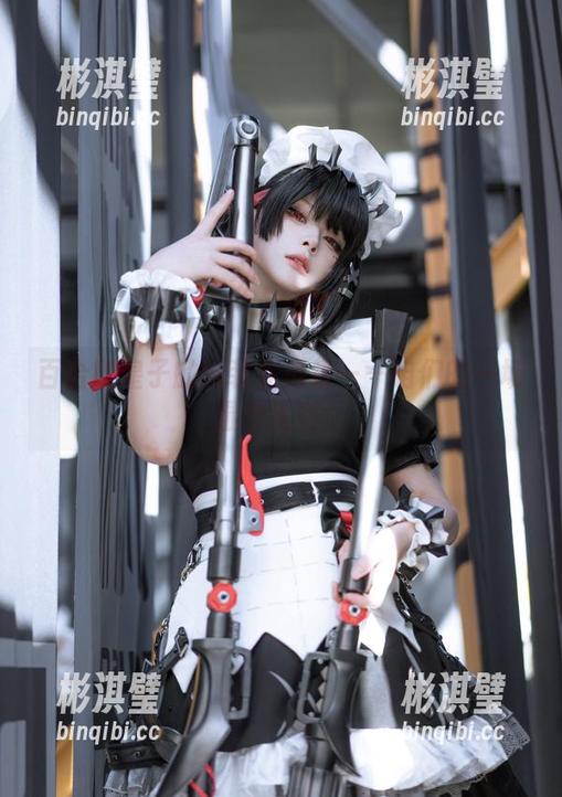 百合欧皇子的泳装私房集——咱们的一场湿身比赛！