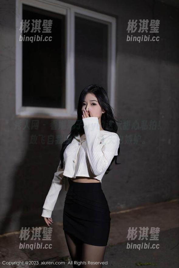 秀人网 - 看娜娜子yy的这款甜心私拍！放飞自我的美图，上天也嫉妒。