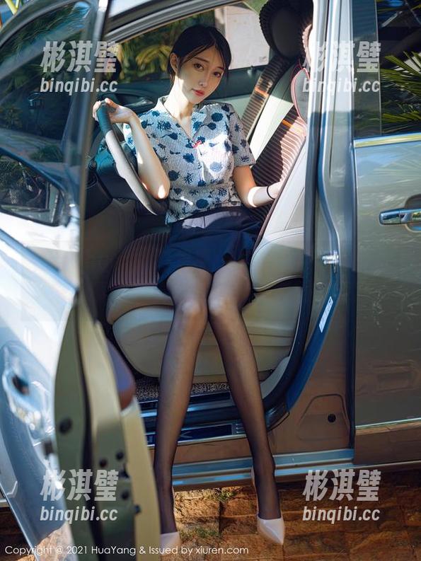 花漾show - 绮里嘉ula决定用毛衣写真来搞事情，看上去无意，实则高深？