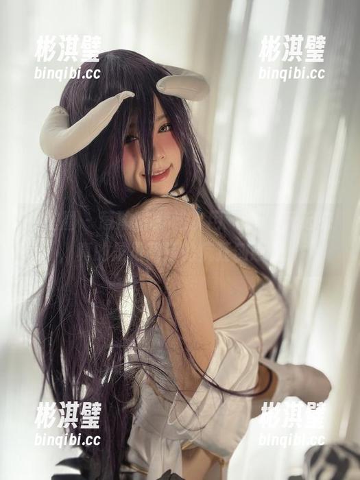 葱油饼er 微密圈 - 葱油饼er这次用‘jio’玩起来,真的是很高清的疯狂创意啊!
