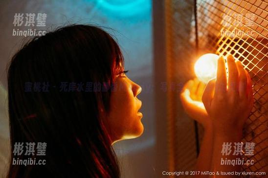 蜜桃社 - 死库水里的静香Mandy：写真全集，流动的灵魂