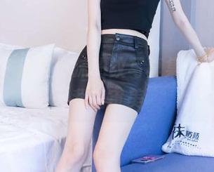 袜啵啵 – 这波小沫豹纹写真集，又在挑衅我的审美