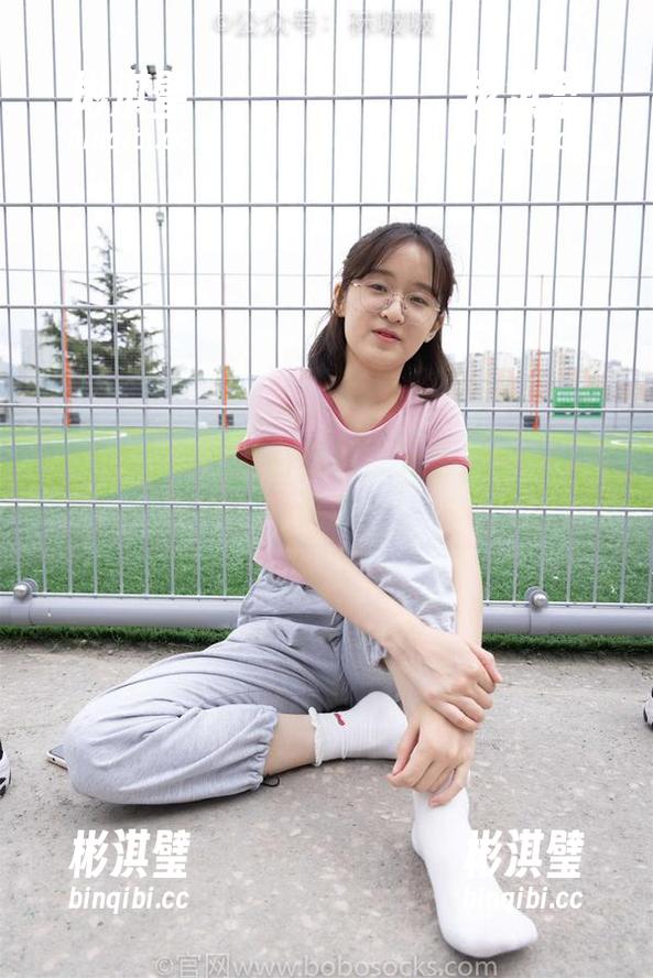 袜啵啵 - 果冻的白棉袜：无圣光的另一种诱惑