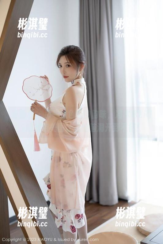 语画界-冯木木LRIS 语画界 - 那一抹色彩的韵味,冯木木LRIS的旗袍美图让我的脑洞开到不行!